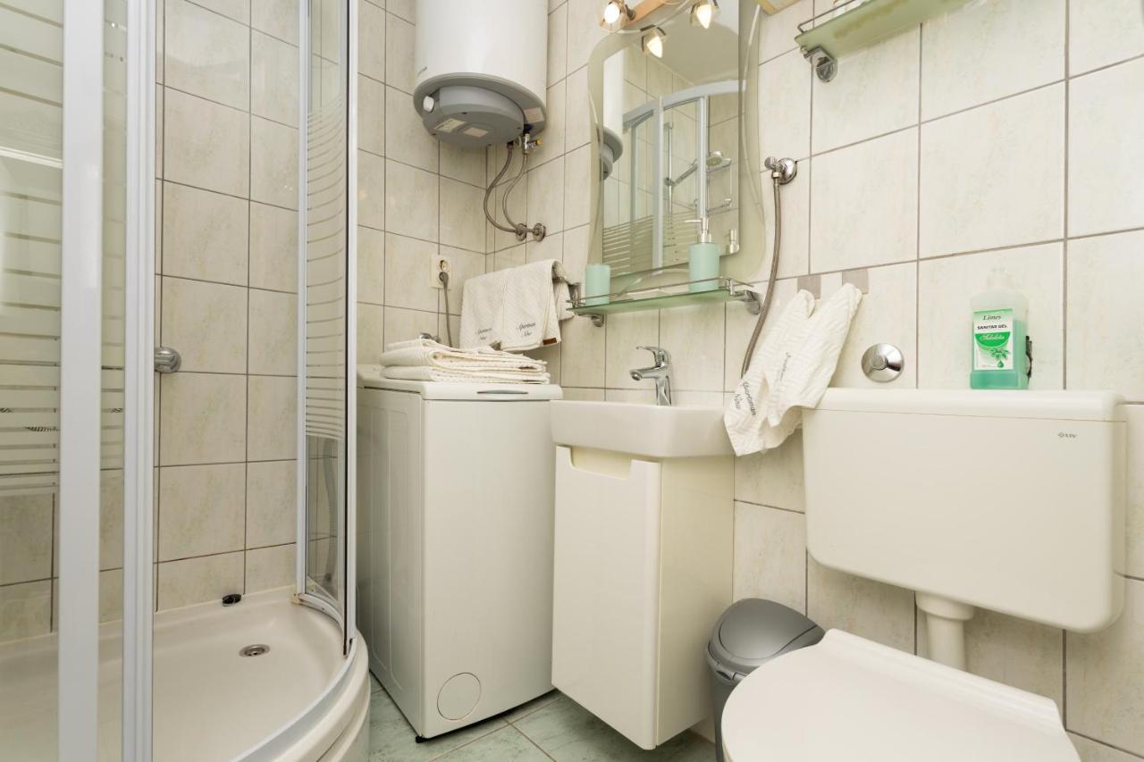 Apartman Nina 赫瓦尔 外观 照片